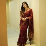 Maroon Premium Saree And Blouse - Full Set - Image 2